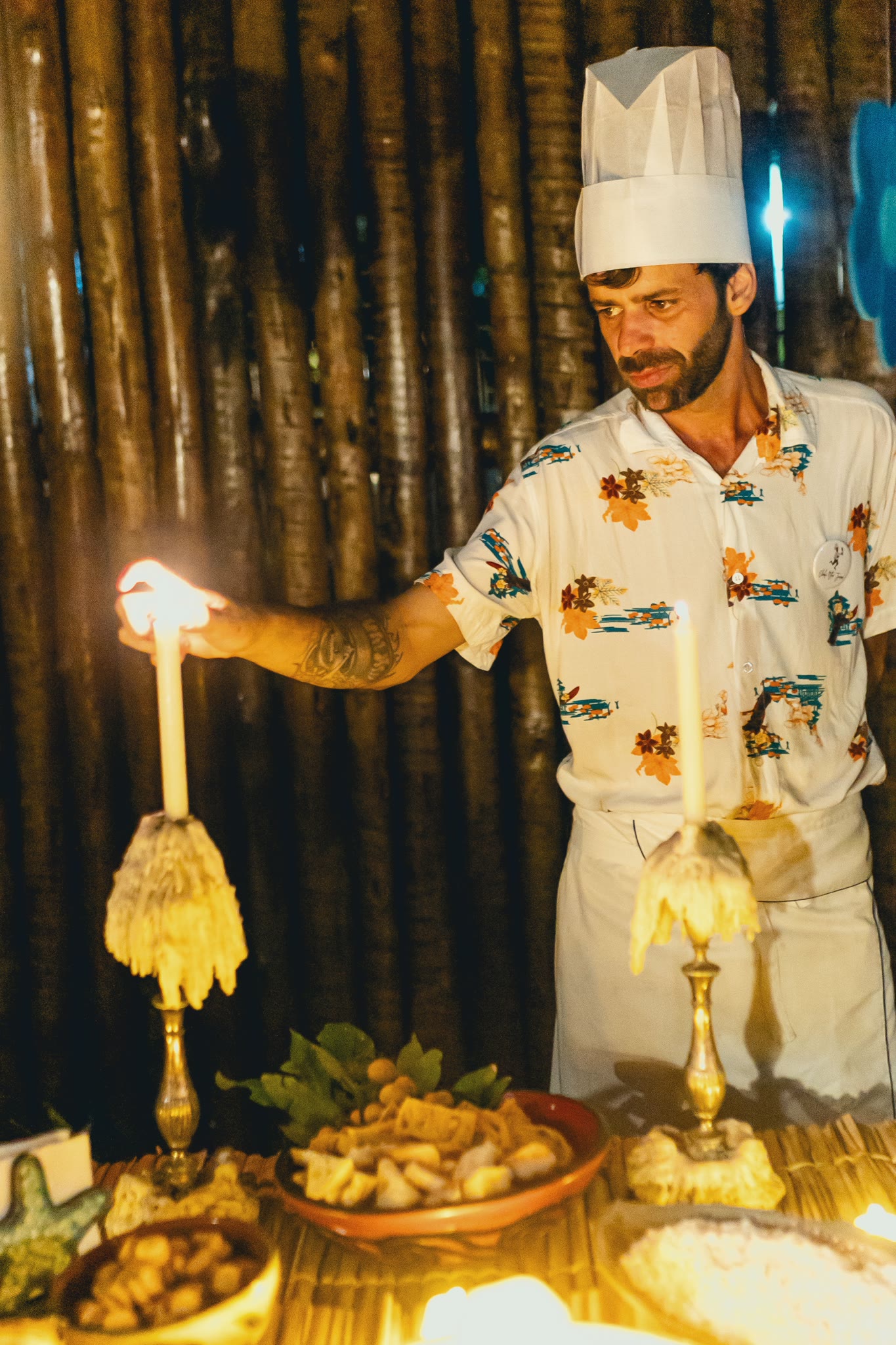 Chef Vitor Jover during the evening service of the Floresta Viva experience